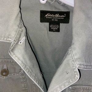 Eddie Bauer women’s XL grey green utility jacket